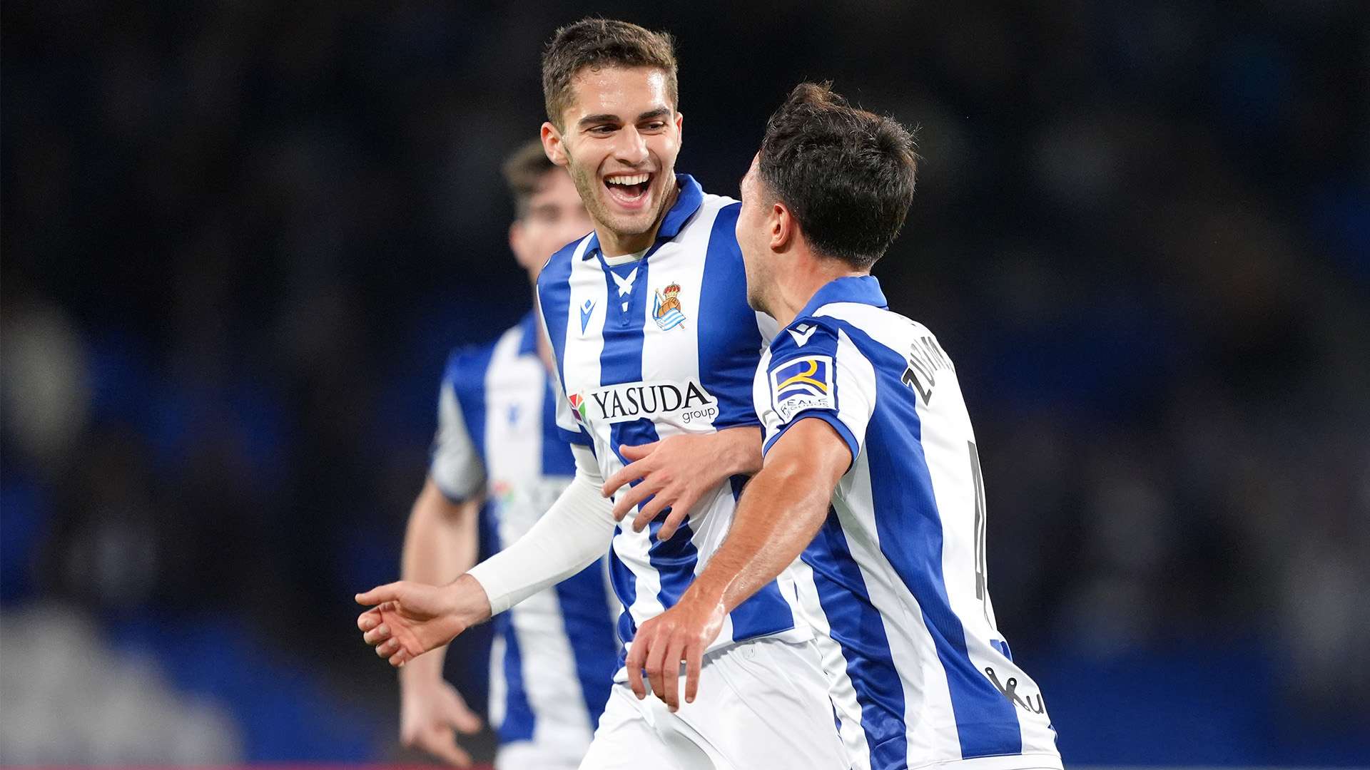 姆巴佩接班引发热议 拉什福德与迪亚斯谁更值得投入